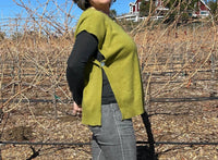 Made In Italy - Sleeveless Throw Over Sweater Top