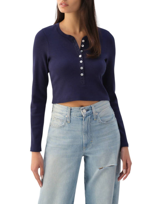 Amo - SASSY HENLEY TOP