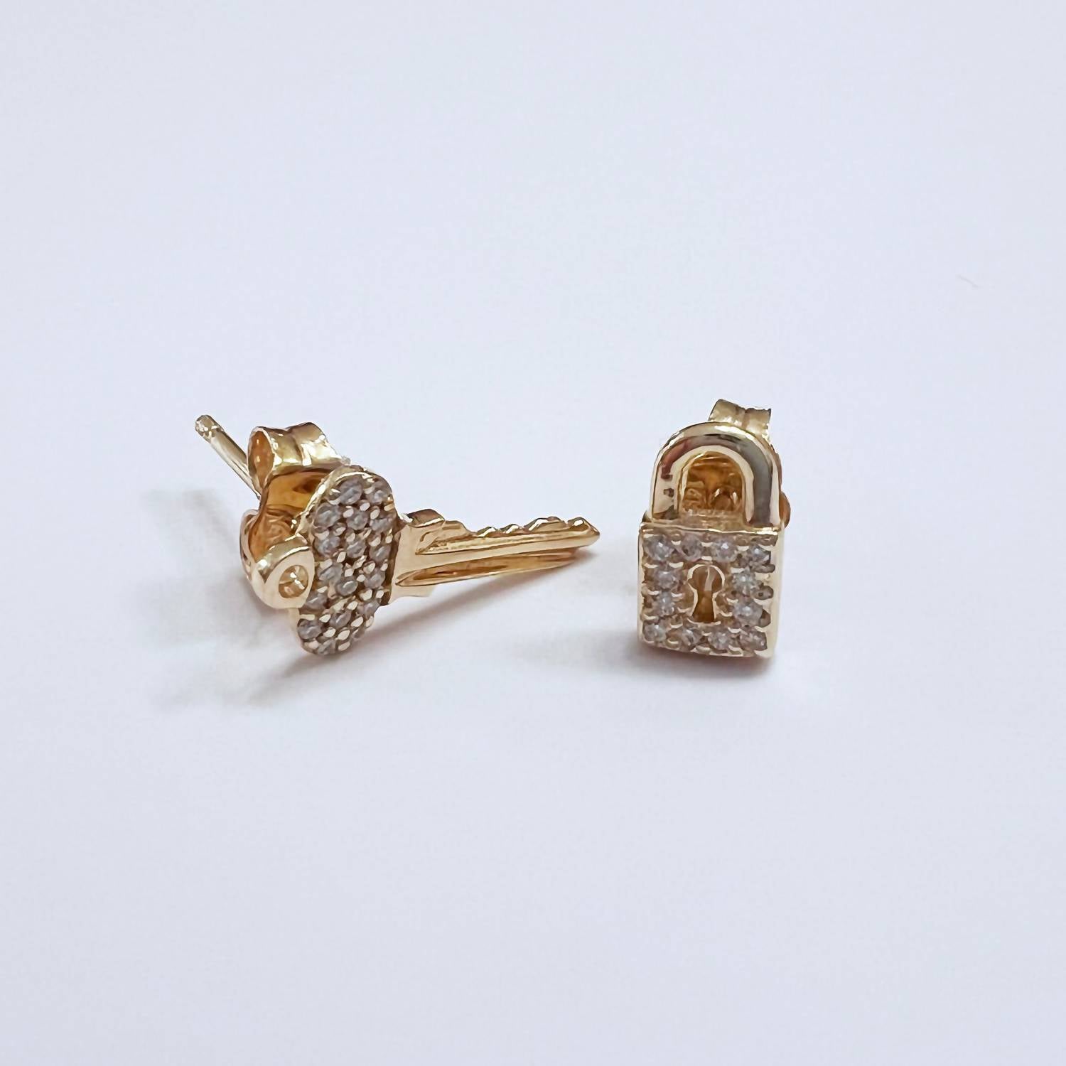 Sydney Evan - Lock & Key Studs Earring