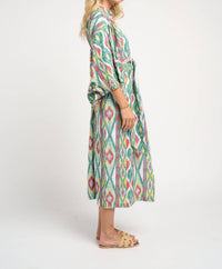 Guadalupe Design - Anisa V-neck Kimono