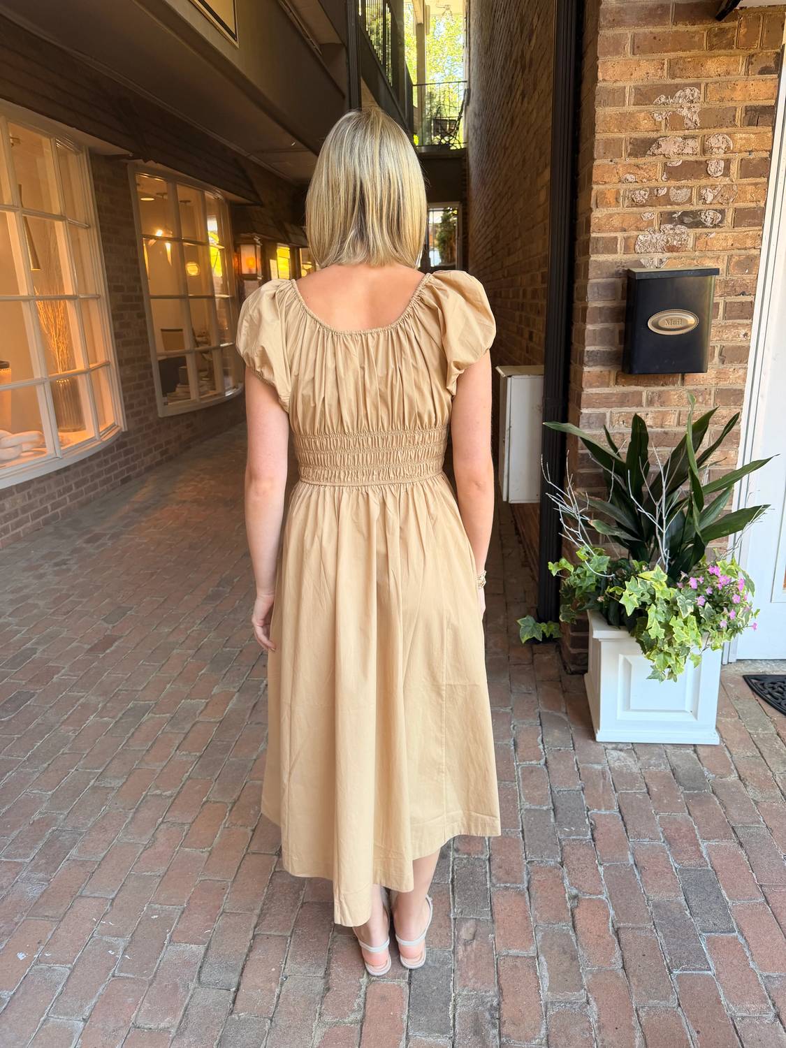 Strawberry Paris - Marilyn Field Midi Dress