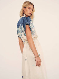 Carolina K - Valerie Kaftan