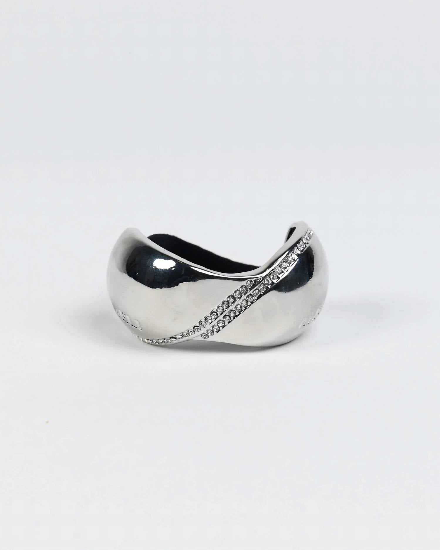 Maeli Amor - Women's Tima Haircuff