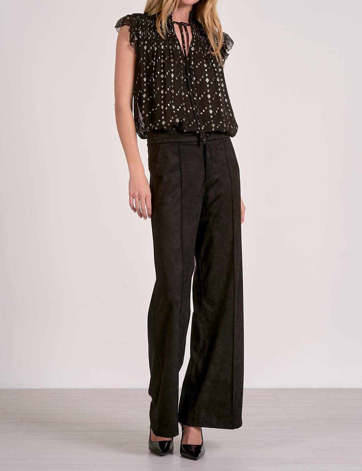 Elan - Sleeveless Holiday Sparkle Blouse