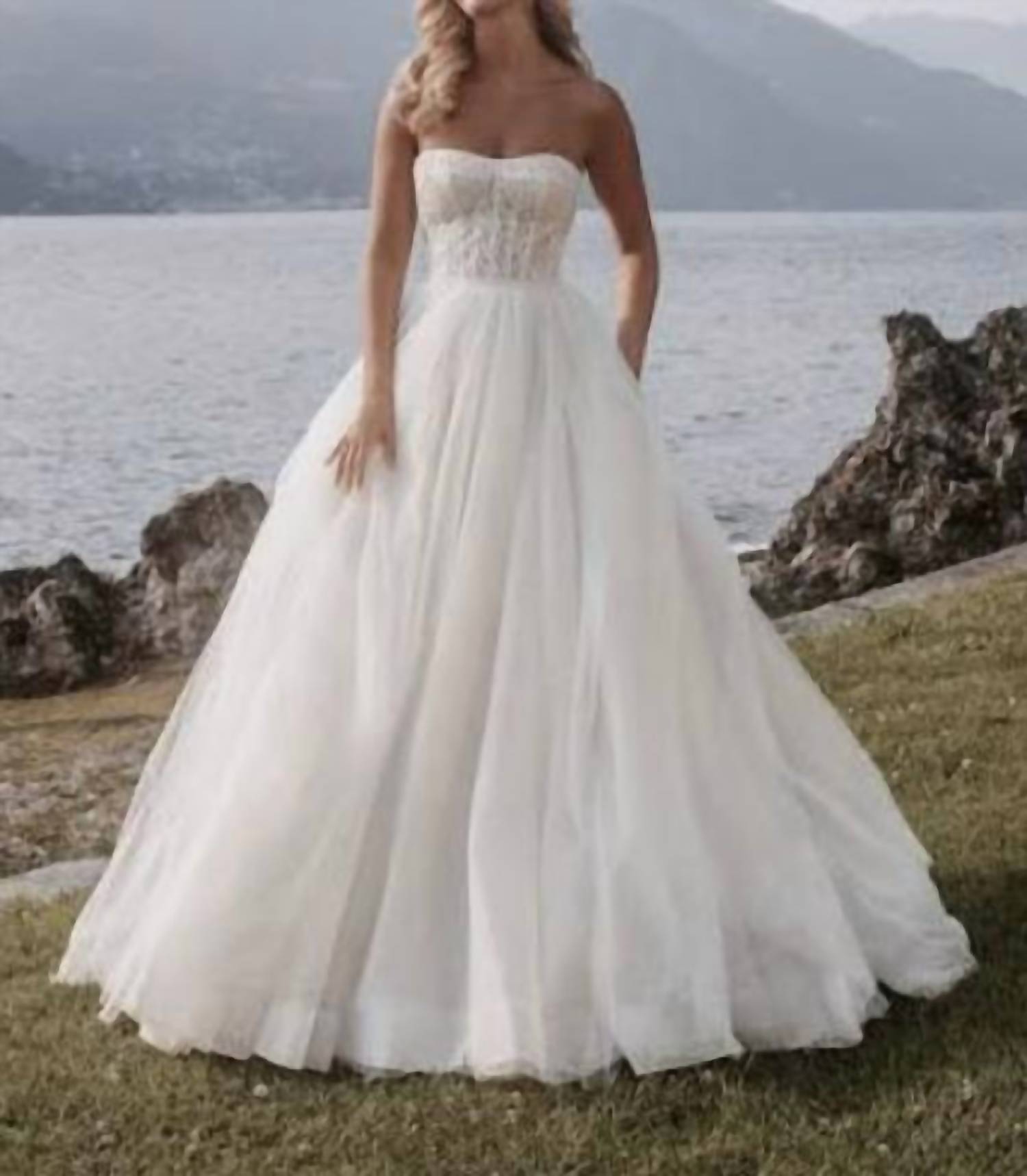 Abella - Stella Wedding Dress