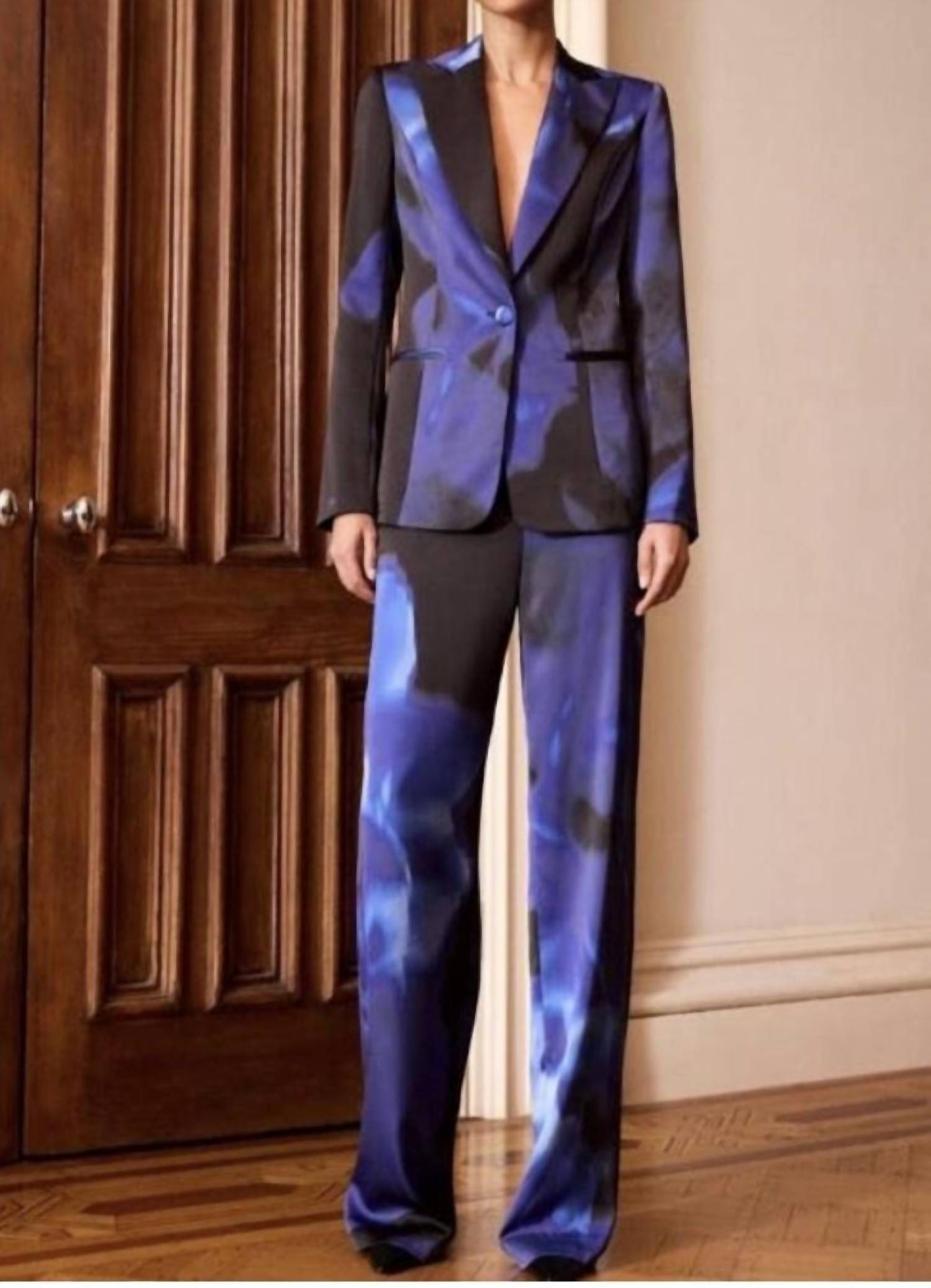 Bcbgmaxazria - Printed Blazer and Matching Relaxed Pantsuits
