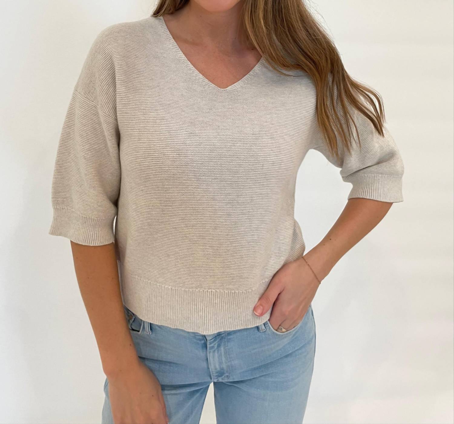 Kinross - Gaby Garter Easy Vee Elbow Sleeves Sweater
