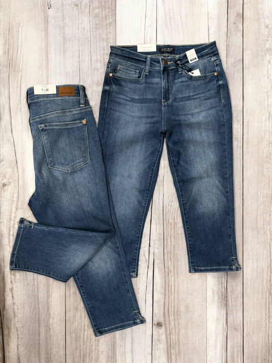 Judy Blue - Women's Mid Rise Skinny Fit Capri Jeans