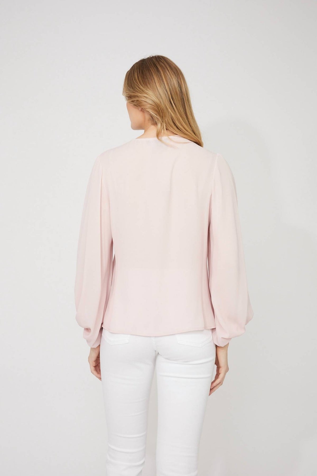 Frank Lyman - V-neck Puff Sleeve Pullover Top