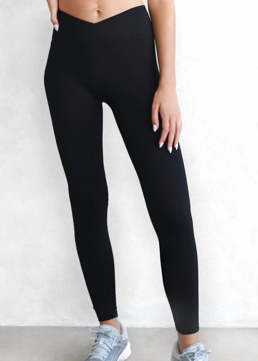 Nikibiki - Crossover Waistband Ribbed Legging