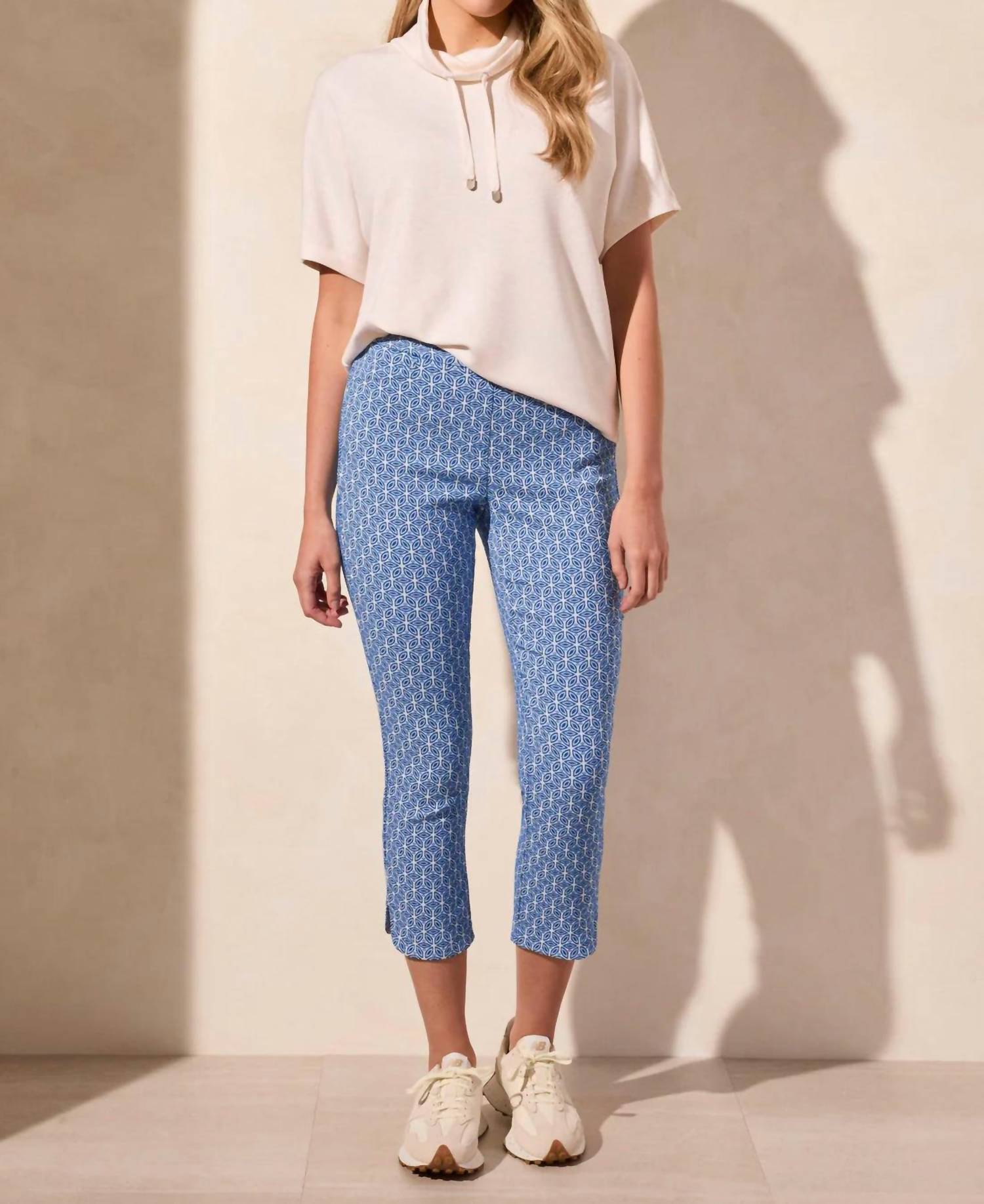 Tribal - Pull On Capri Pants