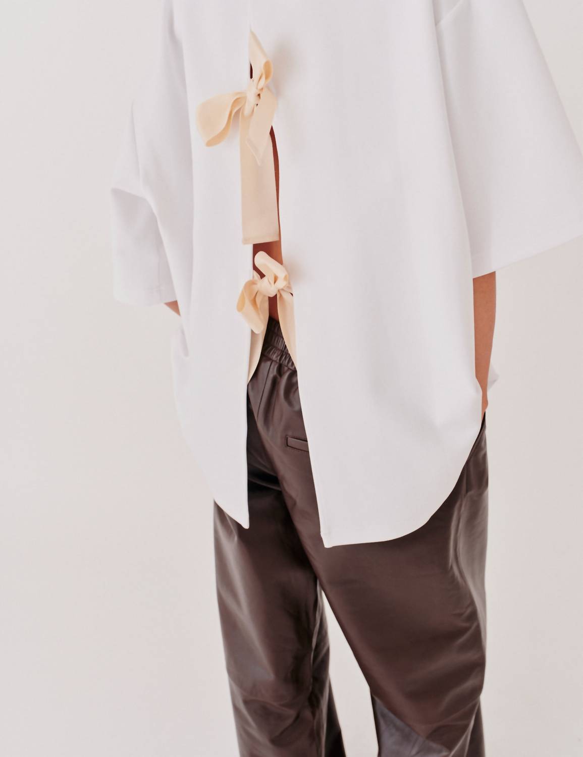 The Garment - Bow Oversized Boyfriend Tee