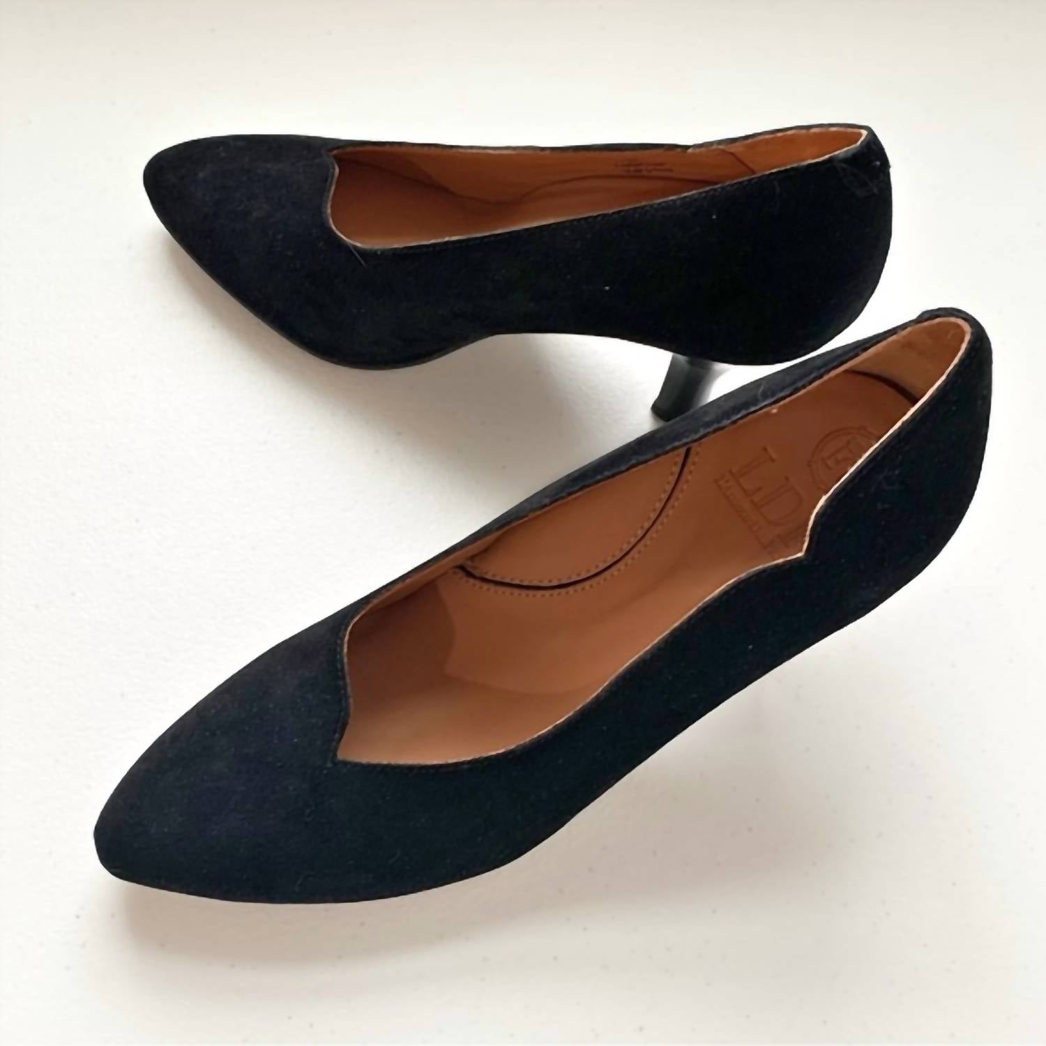 L'Amour Des Pieds - Women's Bamelle Pumps