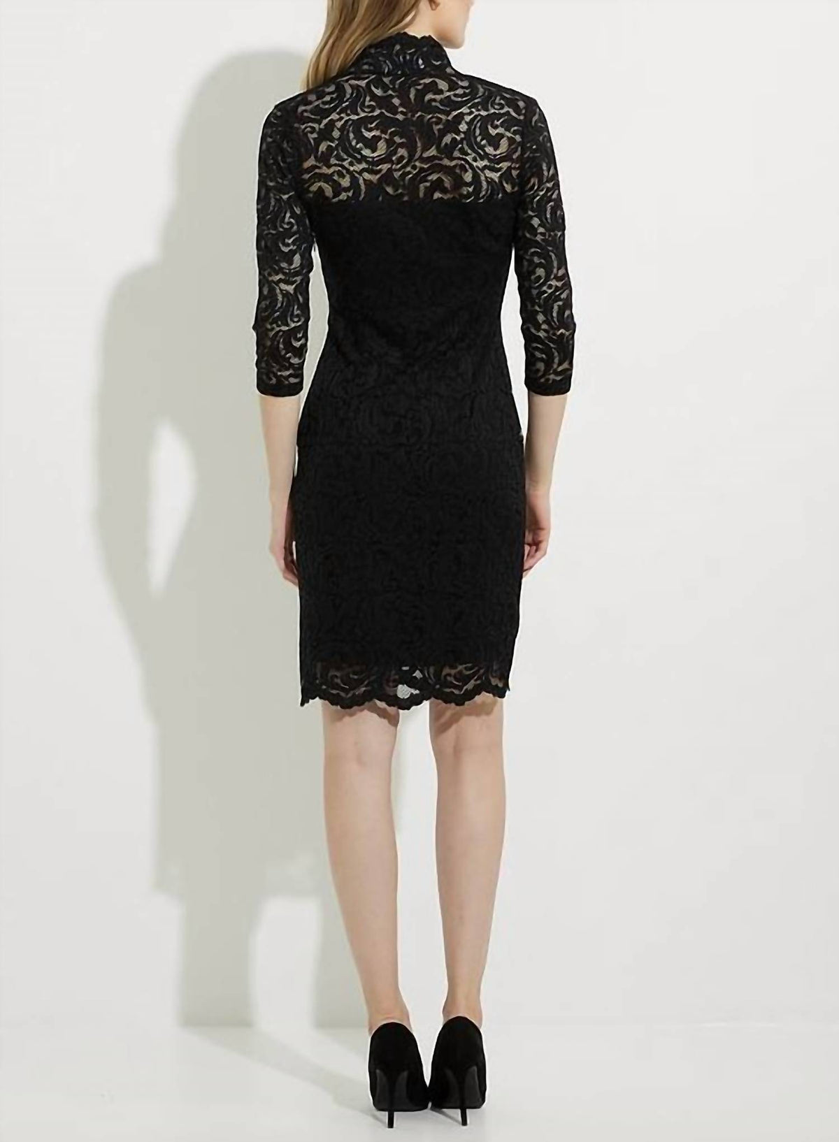 LACE DRESS