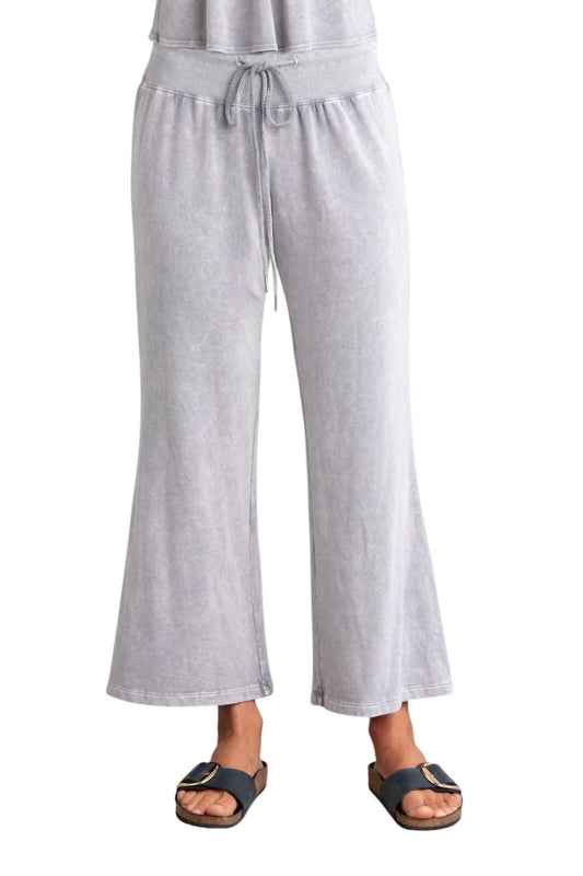 Mila Los Angeles - Crop Bell Bottom Pants