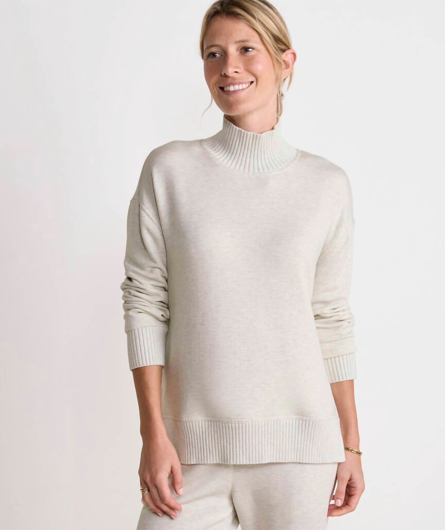 Vineyard Vines - Dreamcloth Ribbed Trim Funnel-neck Pullover