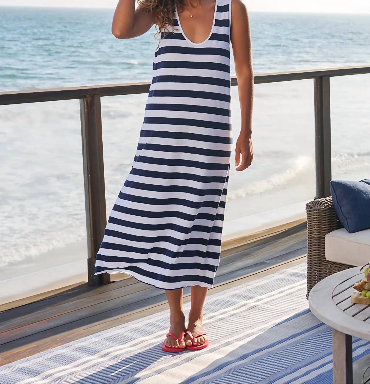 Frank & Eileen - Dylan Scoop Neck Midi Dress