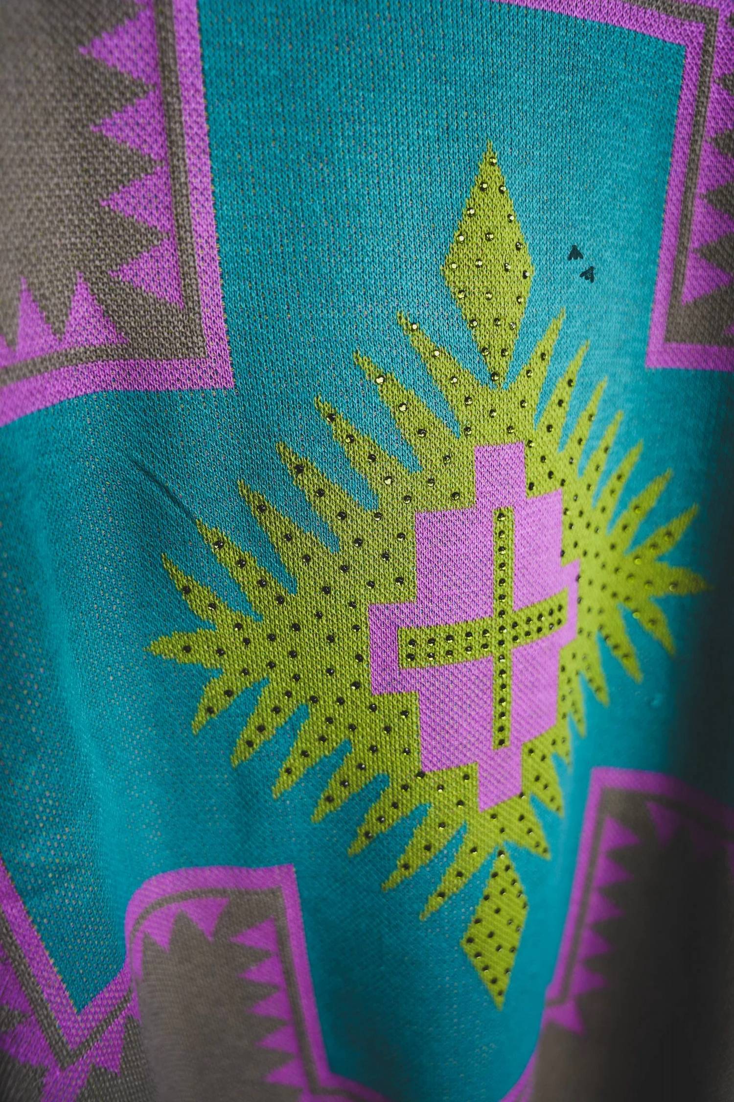 2Flyco - Crossfire Sweater