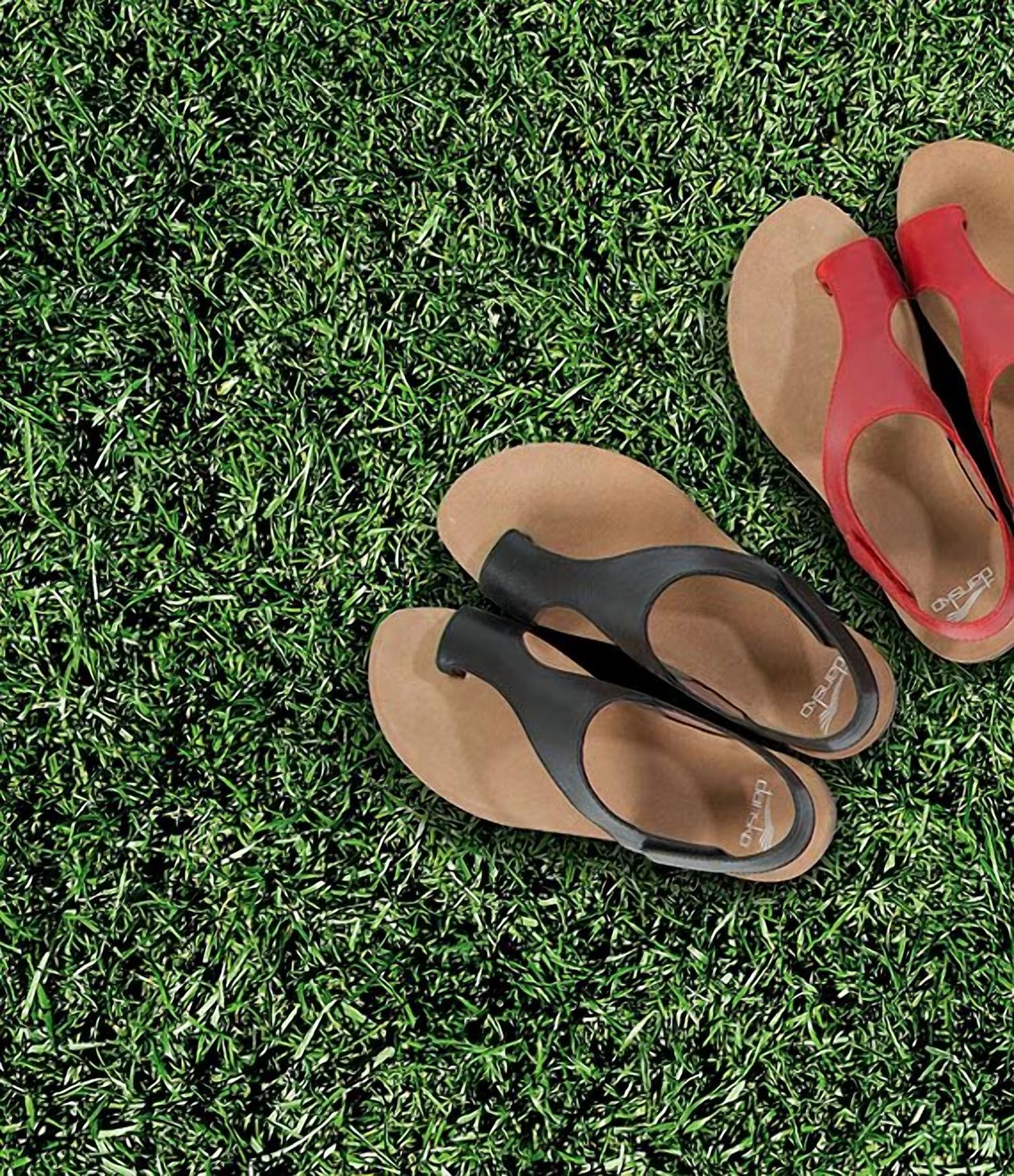 Dansko - Women's Reece Leather Sandals