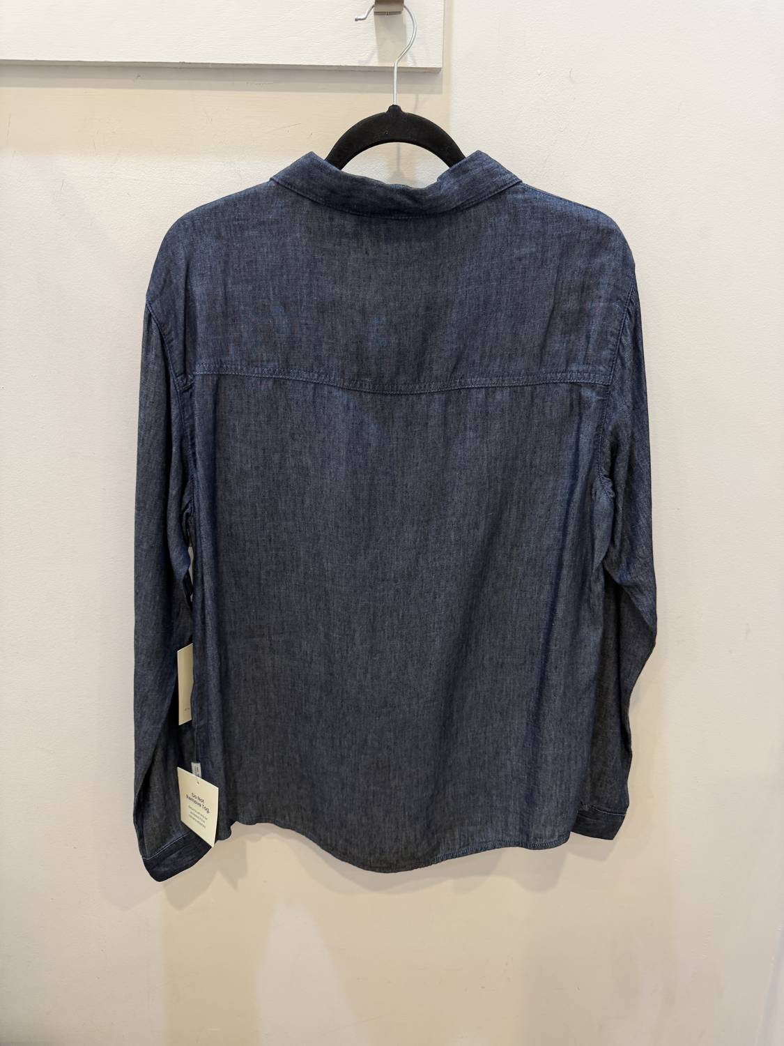 Oliver Logan - Women's Mercer Button Up Shirt