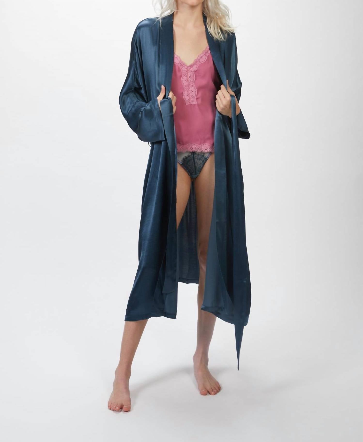 ATHENS ROBE
