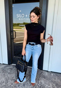 Ee:Some - Mock Neck Sleeveless Top