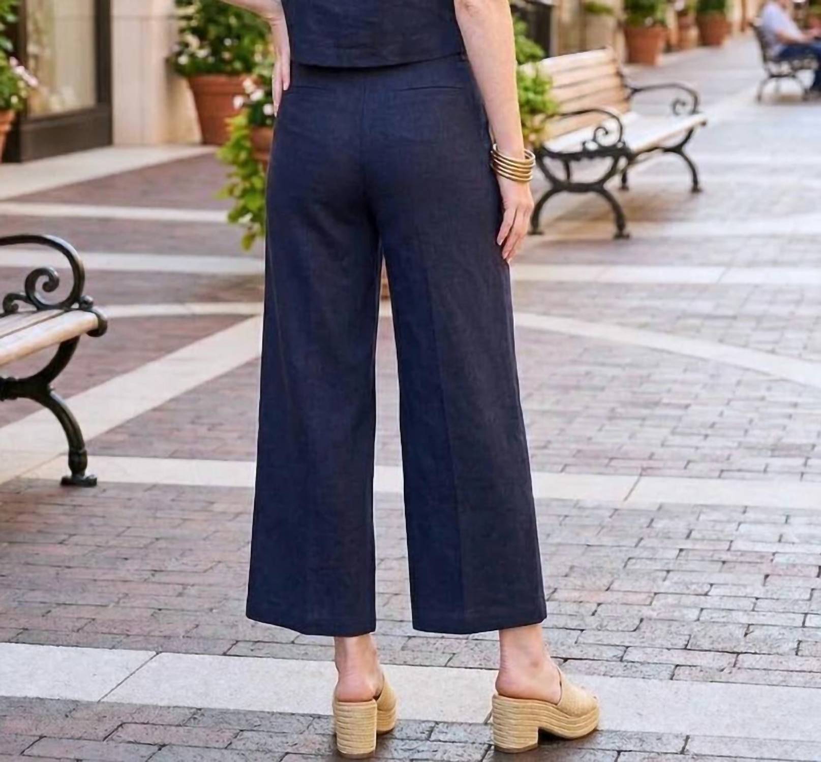 Entro - Paula Vest & Pant Set