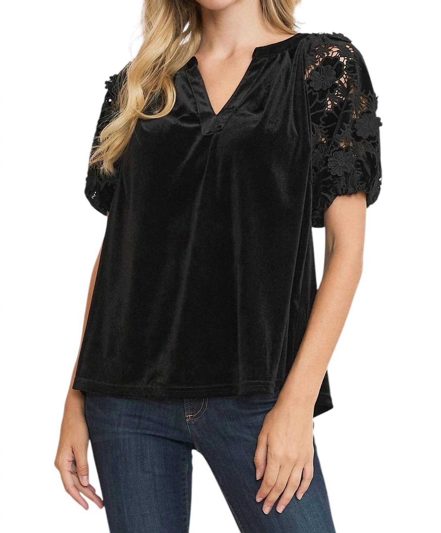 Umgee - Velvet And Appliques Top