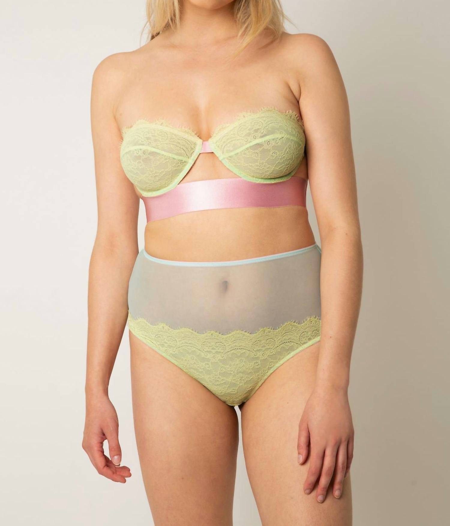EMELIE LACE STRAPLESS BRA