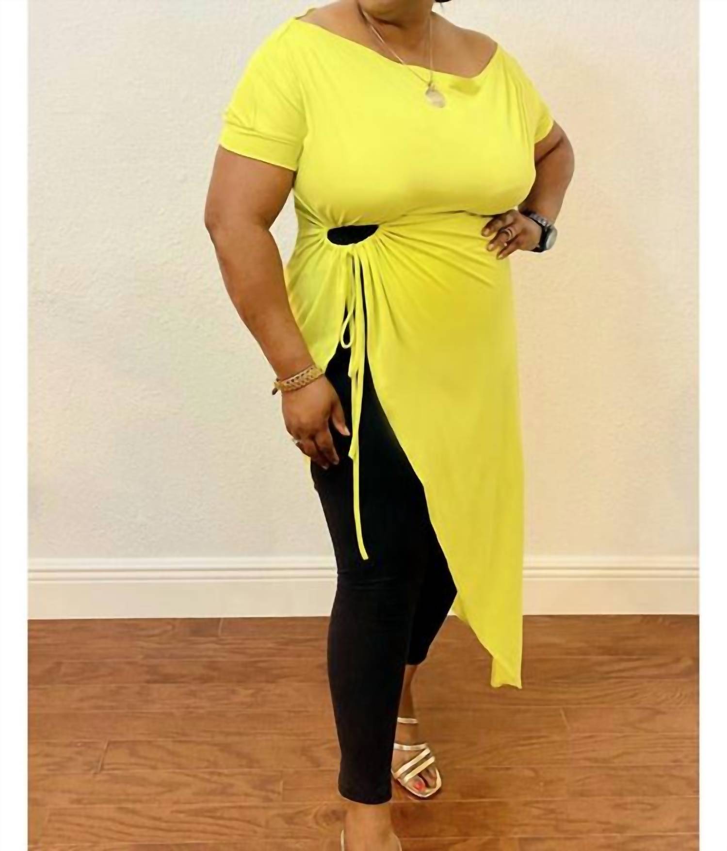 Curve Market - Keyhole Side Asymmetrical Hem Tunic Top