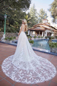 Beloved By Casablanca - Blakelyn Wedding Dress