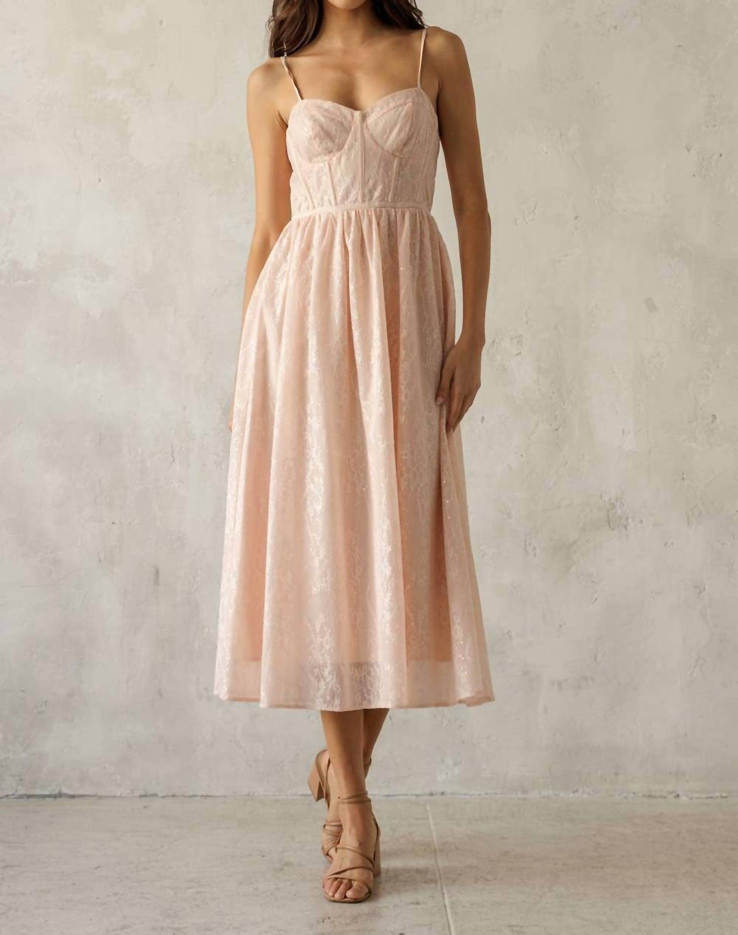 Storia - Lace Midi Dress
