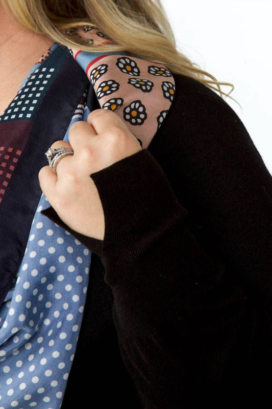 Echo - FOULARD SQUARE TASSEL SCARF