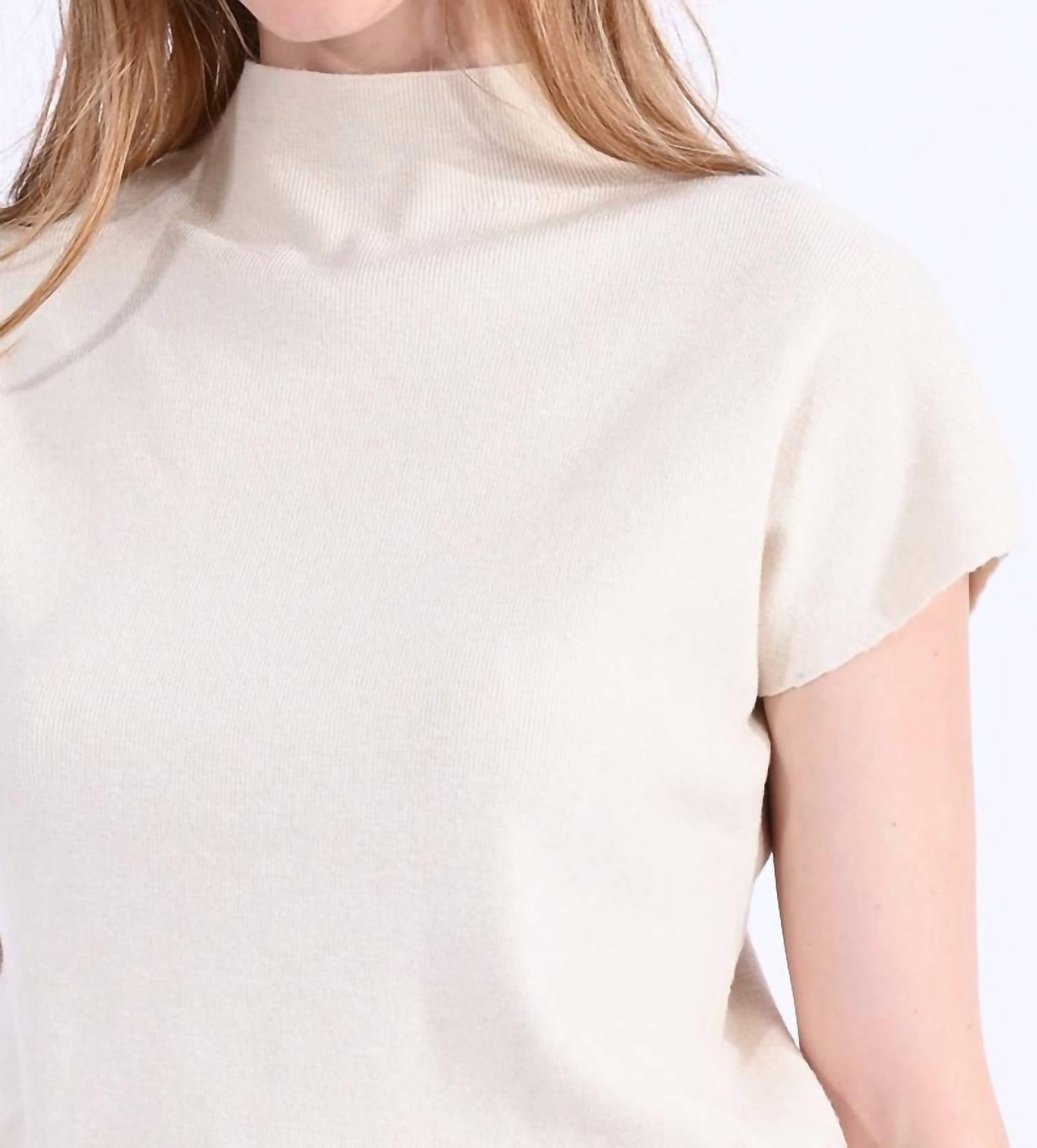 Knitted Capped Sleeveless Sweater