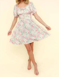 Kori - Ribbon Sweatheart Neck Smocked Floral Dress