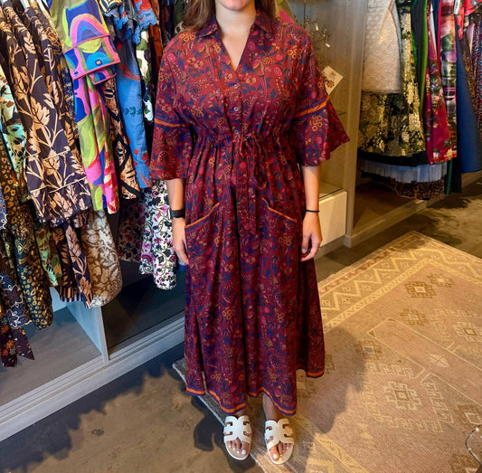 Islapayal - Cape Midi Dress