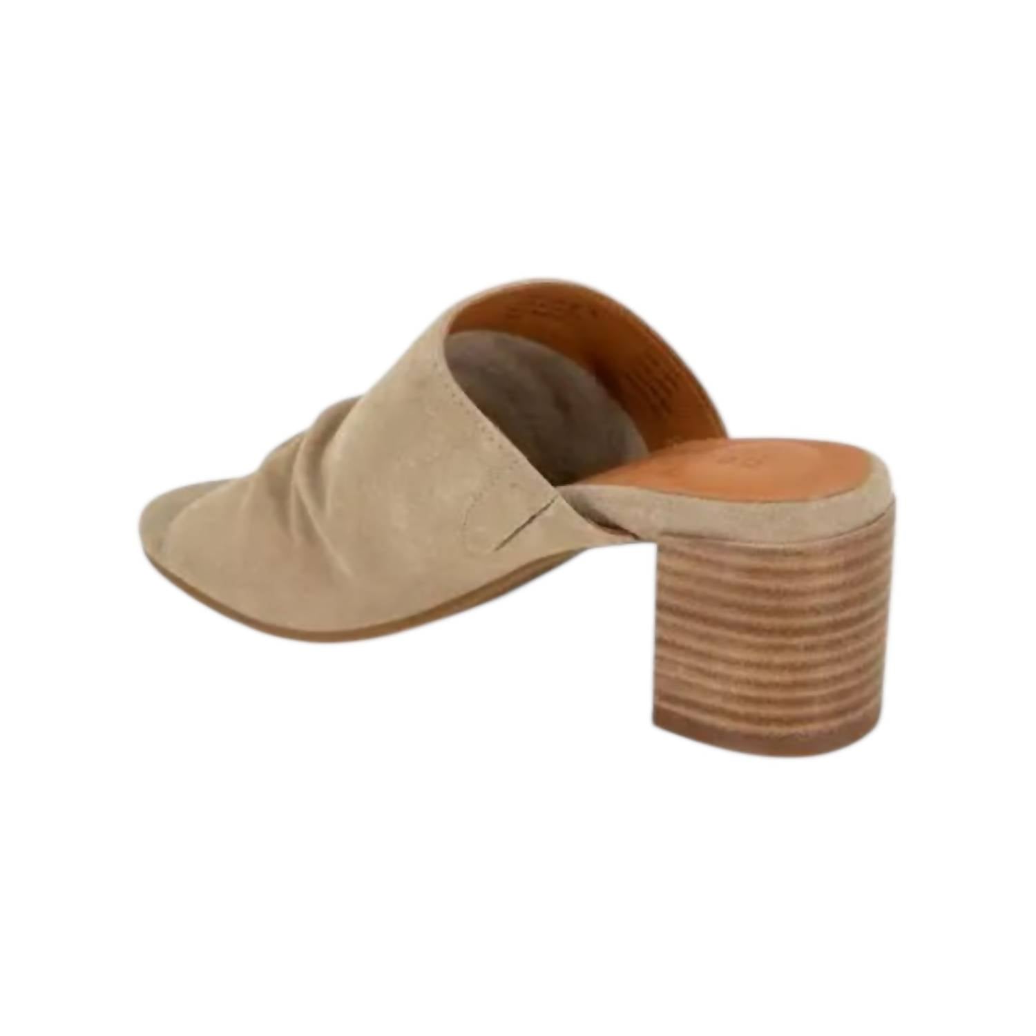 Kenneth Cole - Women's Chas Sandal