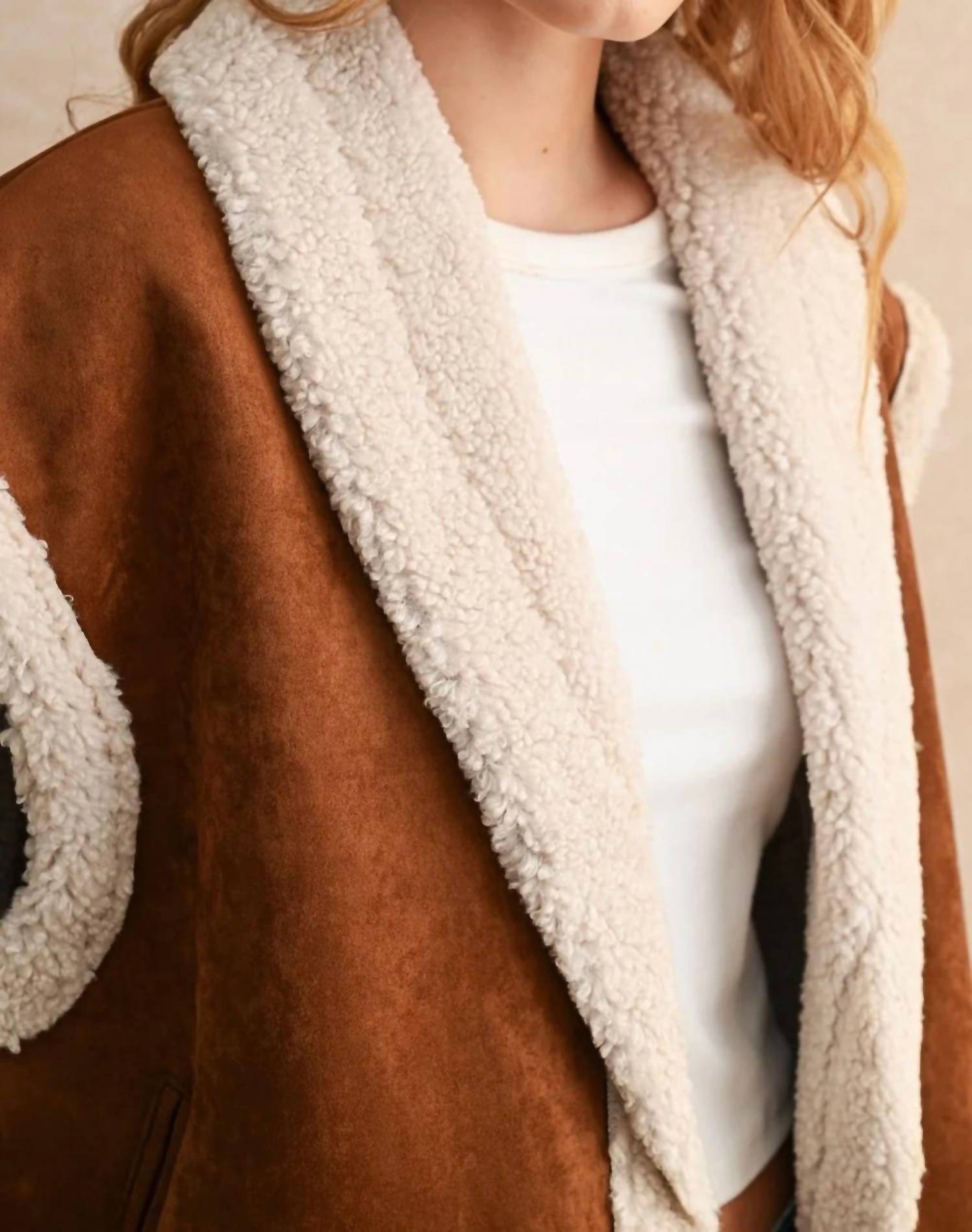 Miou Muse - Sherpa Dreams Contrast Vest