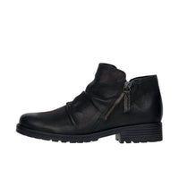 Clarks - Women's Clarkwell Zip Boots