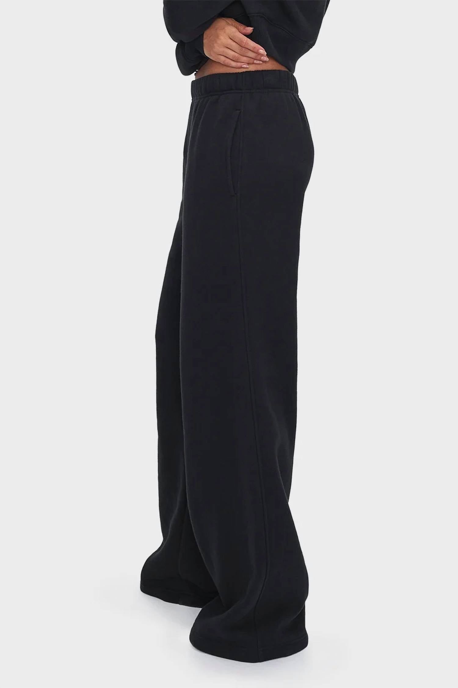 Good American - Brushed Fleece Wide Leg Pant