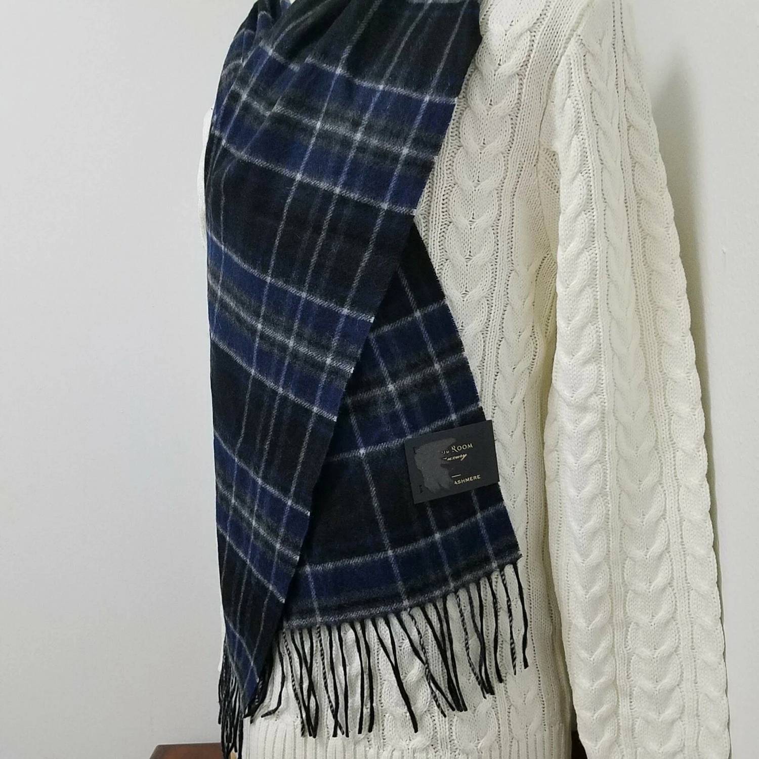 Club Room - Men's 100% Cashmere Scarf - 60" X 12"