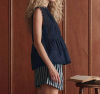 The Great. - Delicate Lace Sonnet Top