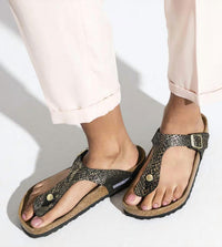 Birkenstock - Women's Gizeh Sandal