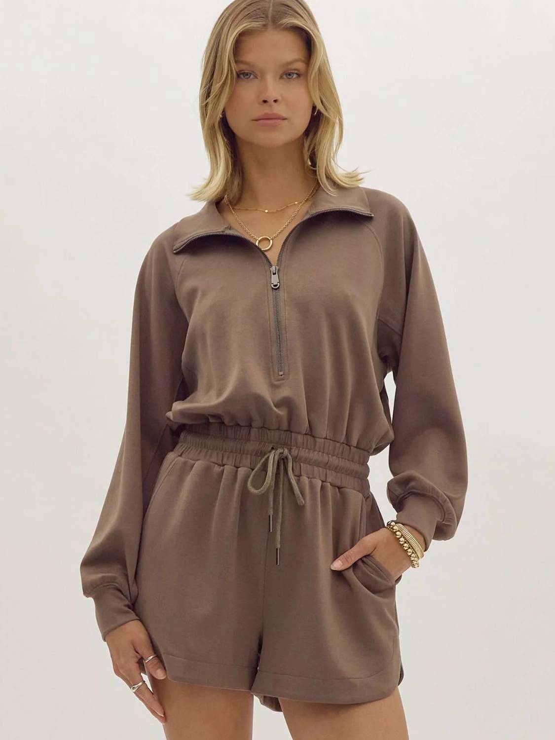 Entro - Long Sleeve Collared Romper