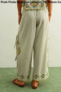Miou Muse - Women's Floral Embroidery With Striped Pants