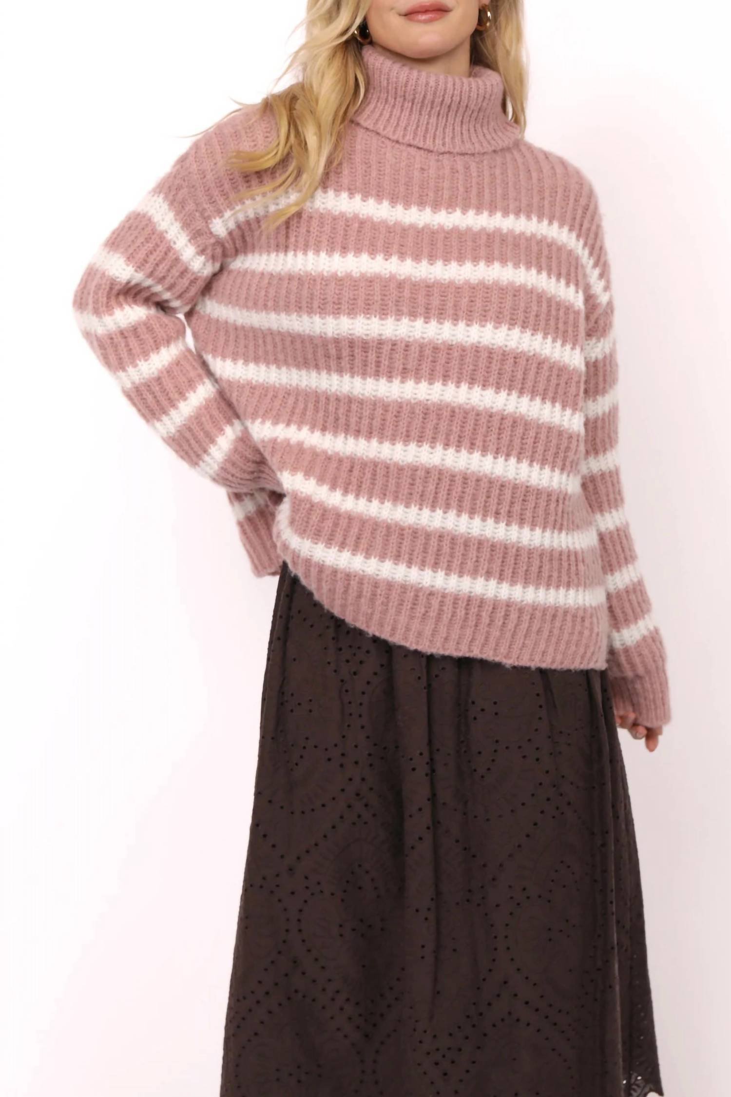Sadie & Sage - Aki Turtle Neck Sweater