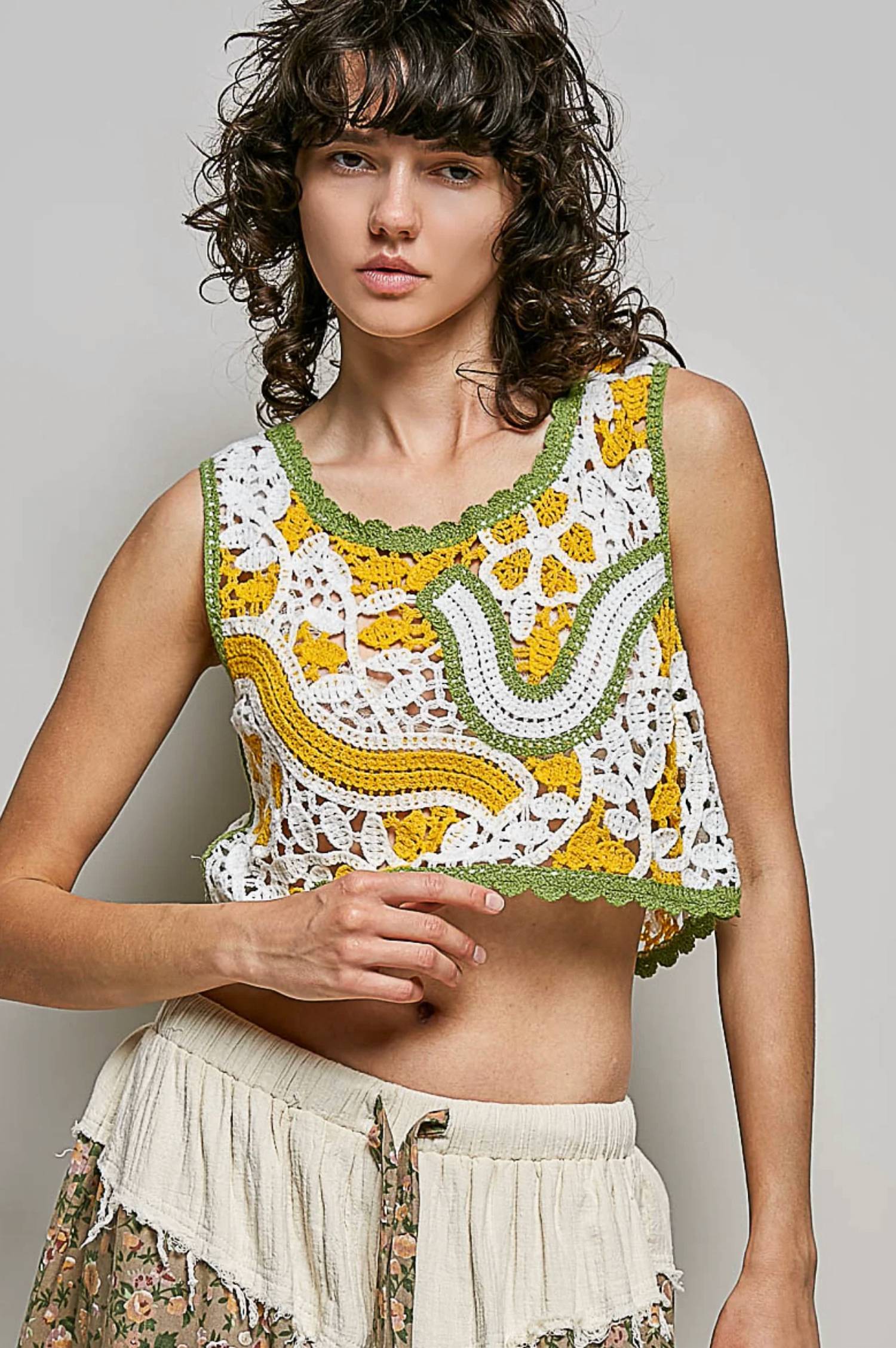 Pol - Sleeveless Crop Top