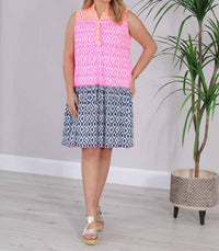 Vilagallo - V-neck Ikat Dress