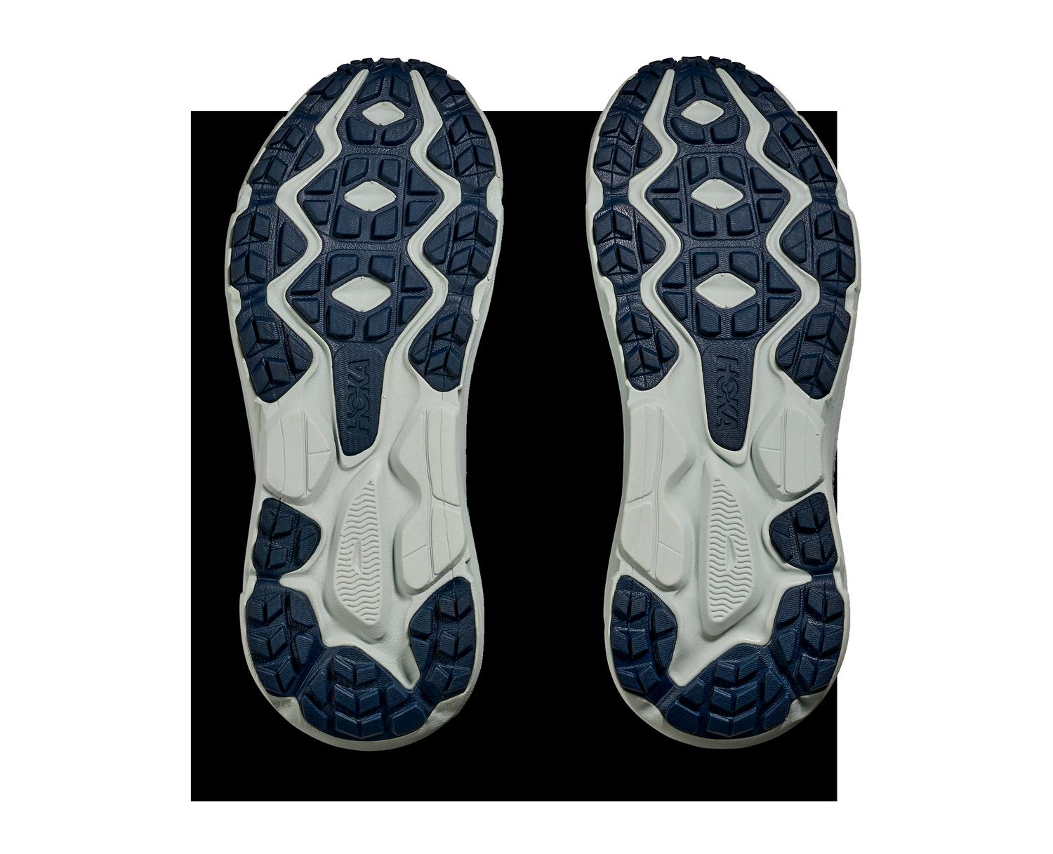 Hoka - Women's Challenger V7 Medium