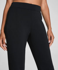 Spanx - Airessential Slim Straight Pant